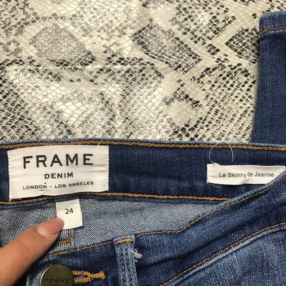 FRAME Le Skinny de Jeanne Ripped Jeans Size 24 - Picture 3 of 6
